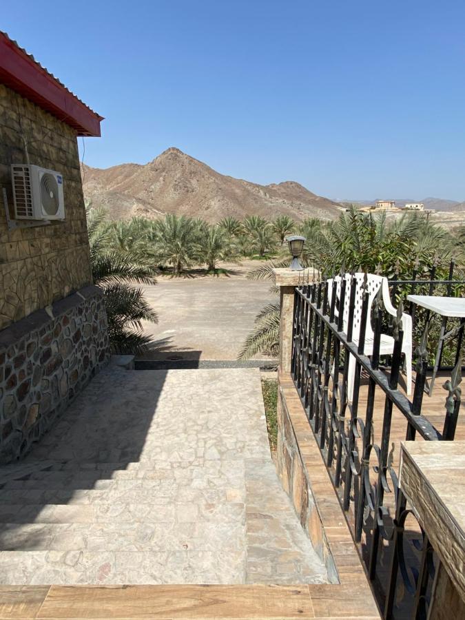 Uae Farm Villa Qur Eksteriør billede