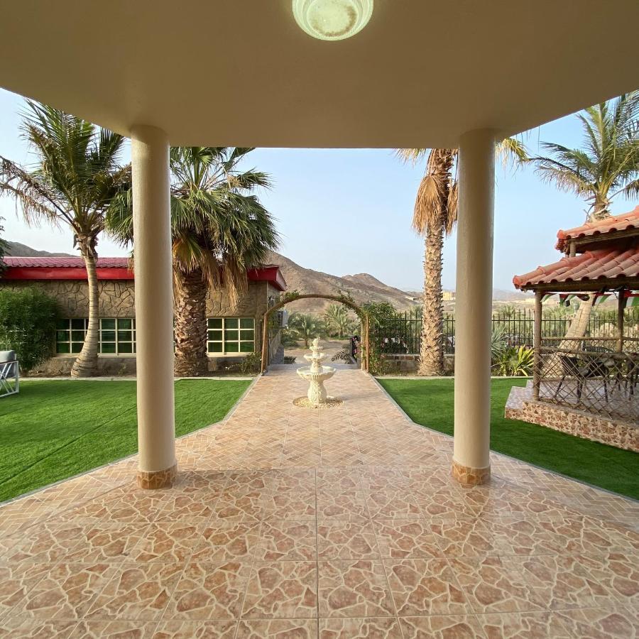 Uae Farm Villa Qur Eksteriør billede