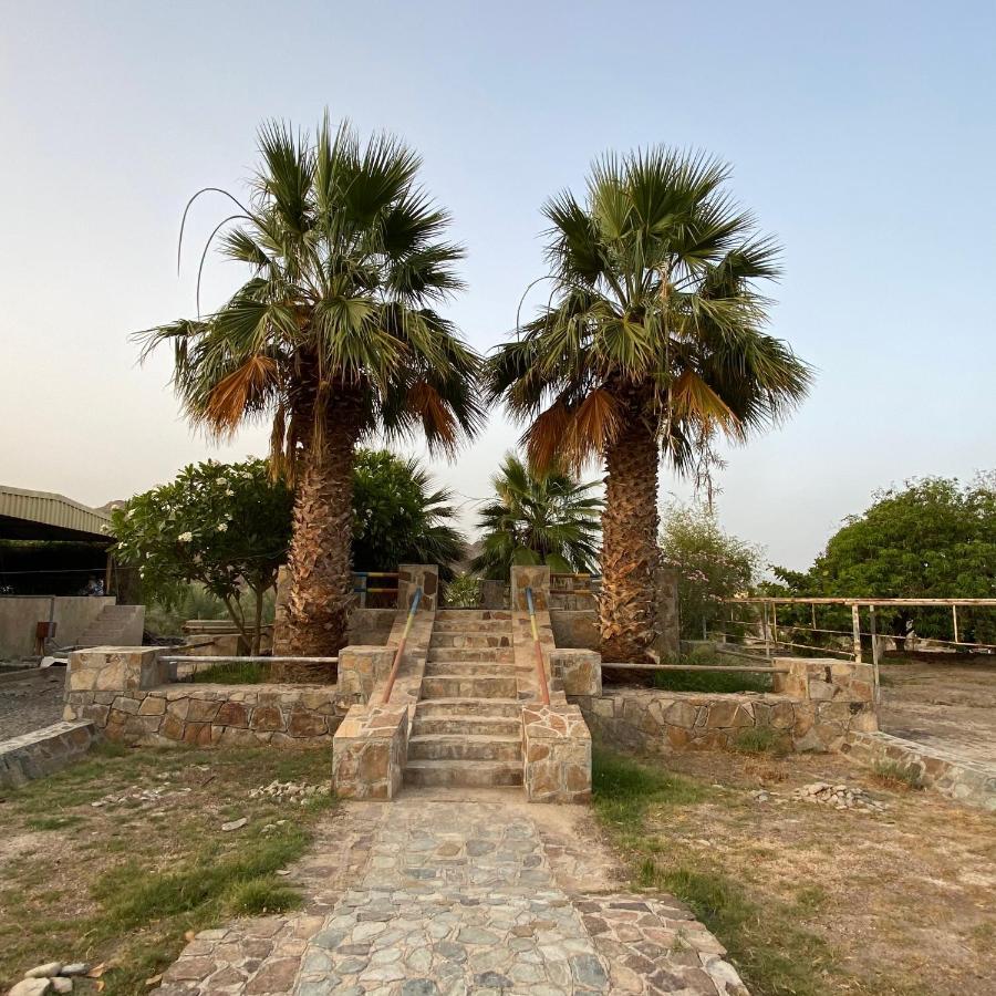 Uae Farm Villa Qur Eksteriør billede