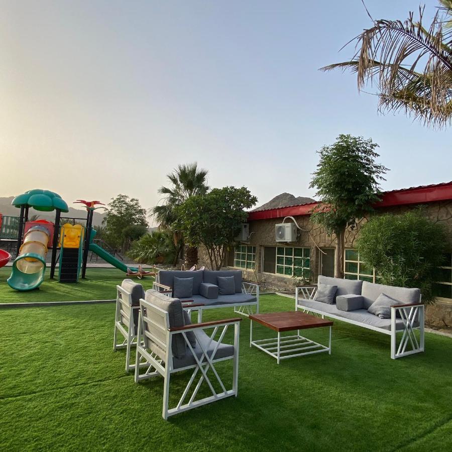 Uae Farm Villa Qur Eksteriør billede